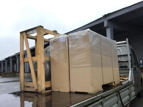 Отгрузка дилеру поршневых компрессоров в Питере Отгрузка дилеру поршневых компрессоров в Питере