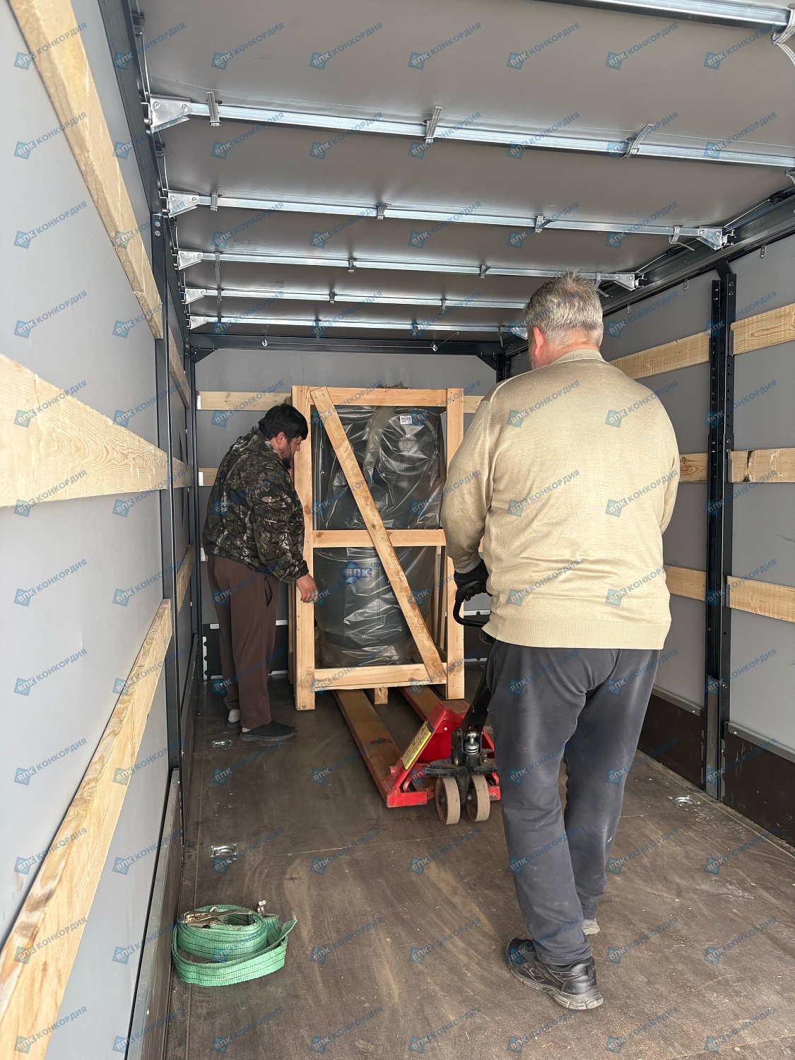 Отгрузка компрессора поршневого Remeza СБ4/Ф-270.LB75B в г. Волгоград
