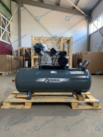 Поршневой компрессор Remeza СБ4/С-200.LB30A фото