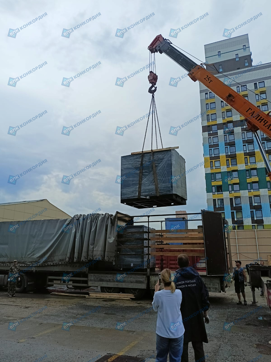 Отгрузка винтовых компрессоров Zammer SK132-8 в г. Москва