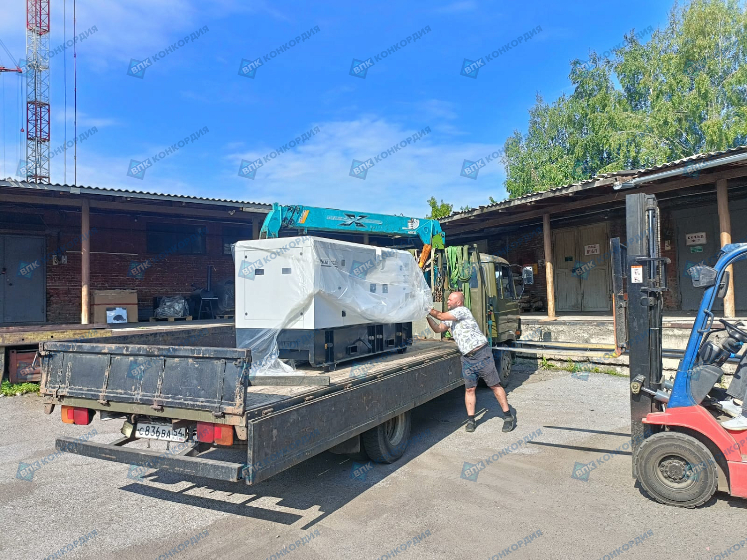 Отгрузка дизельного генератора Zammer AD-50-Т400 в кожухе без АВР в г. Красноярск