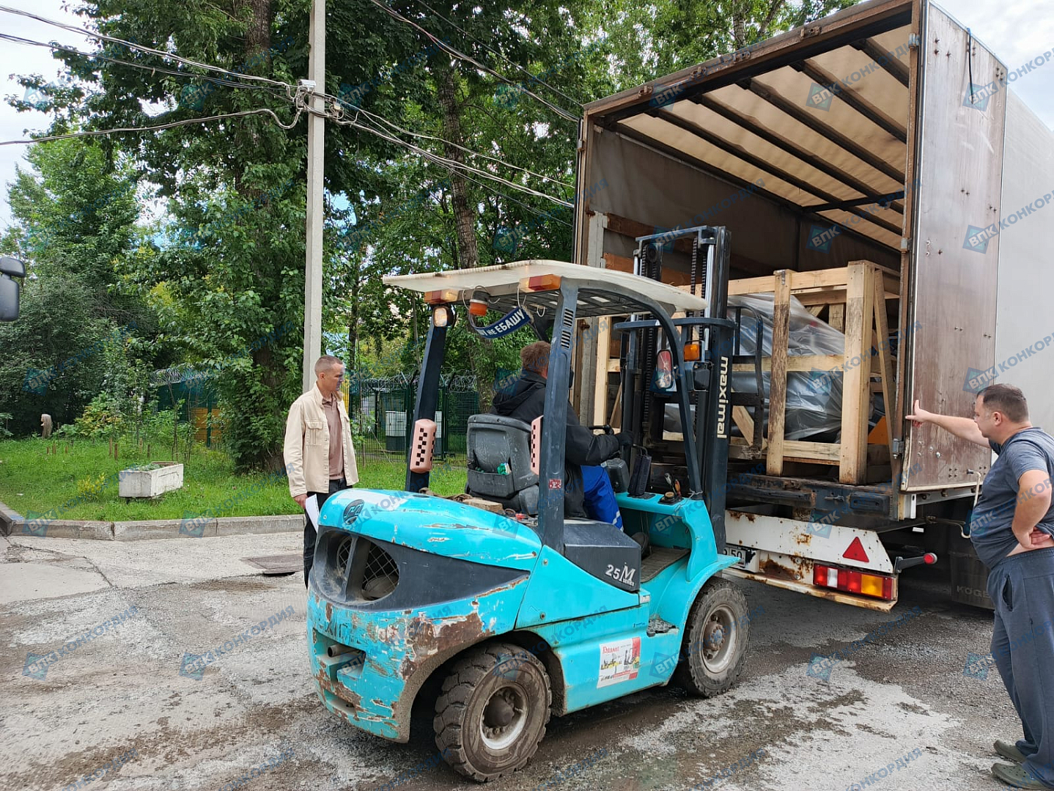 Отгрузка поршневых компрессора Remeza СБ4/Ф-500.LB75 в г. Москва