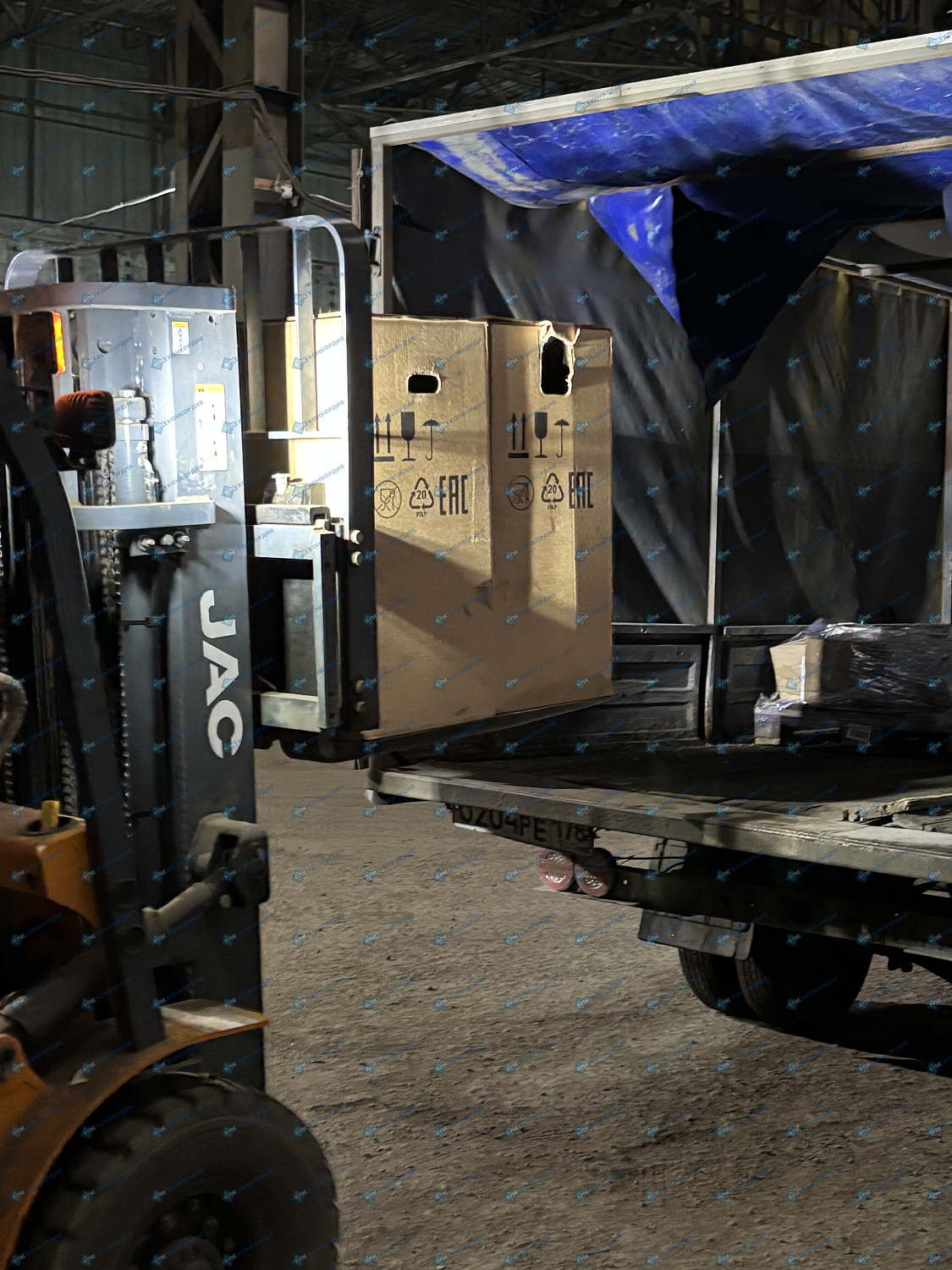 Отгрузка безмасляных поршневых компрессоров Ремеза СБ4-100.OLD15T в г. Санкт-Петербург