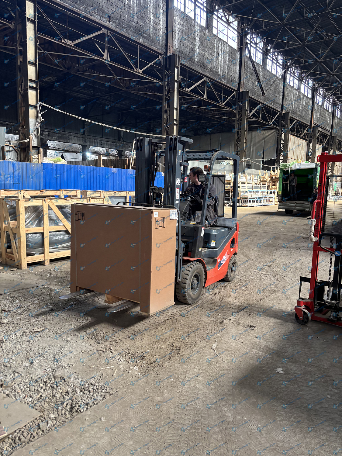 Отгрузка компрессора Remeza СБ4/Ф-270.LB50 в г. Санкт-Петербург