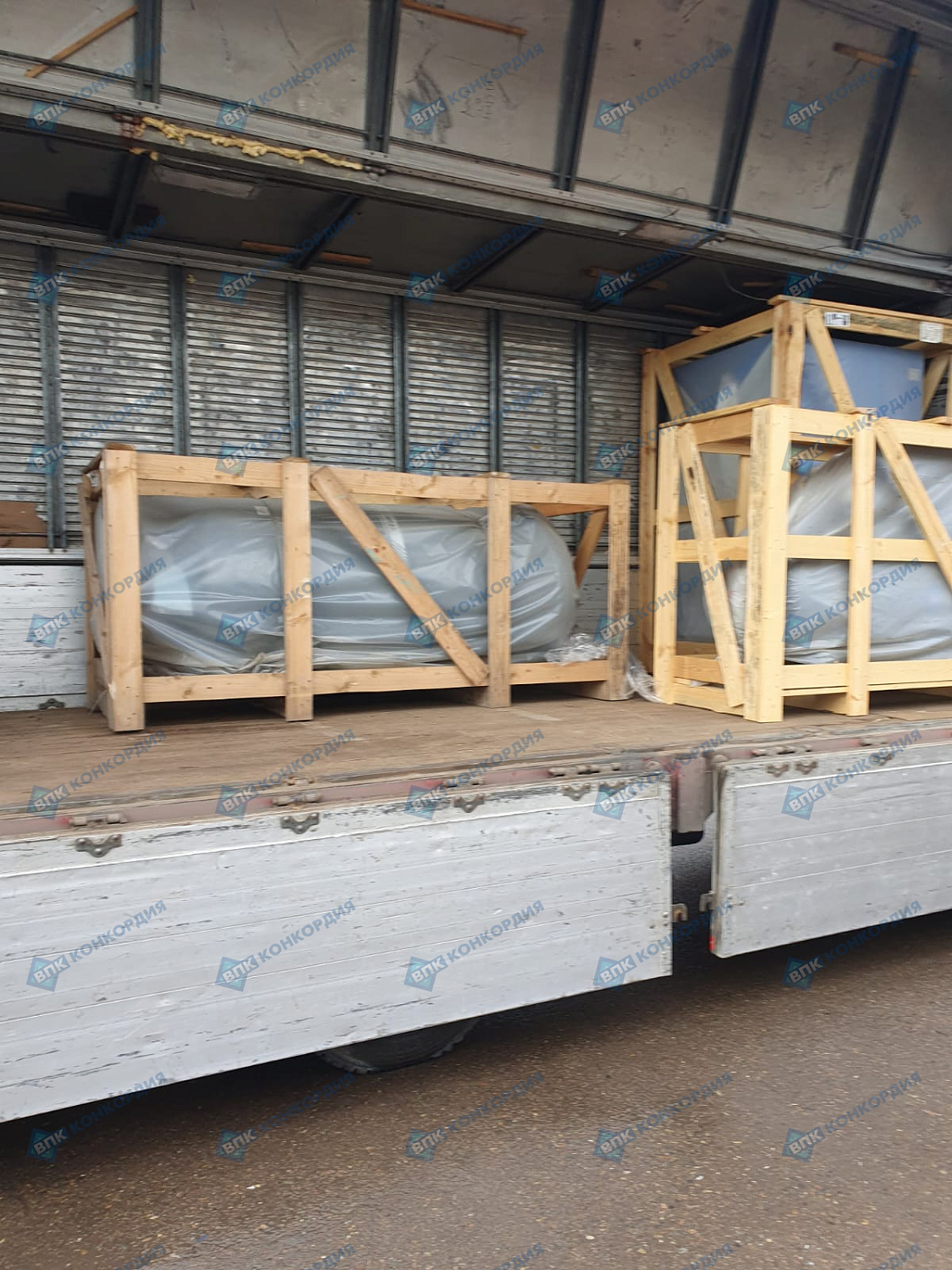 Отгрузка компрессора Remeza ВК50-10, компрессора Remeza СБ4/Ф-500.LB75 и ресивера Remeza РВ 900.10.10 в г. Красноярск