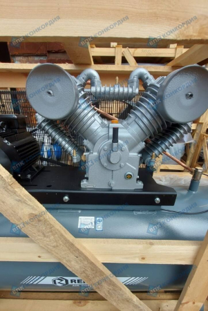 Поршневой компрессор Remeza СБ4/Ф-500.LT100/16-7,5 фото